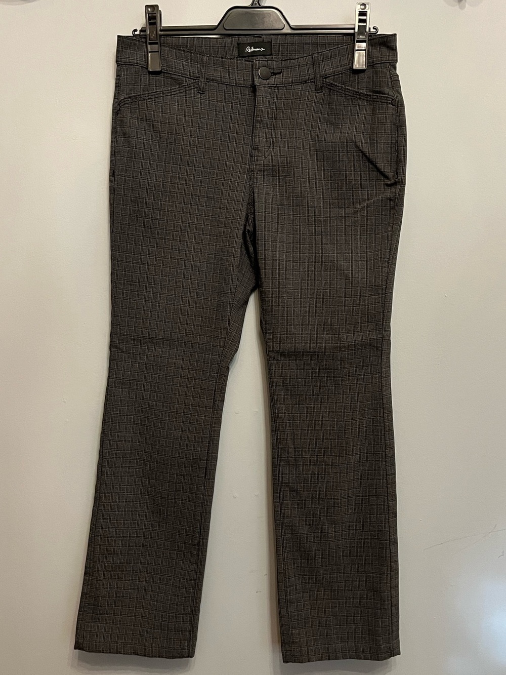 Reitmans Straight Leg Gray & Black Plaid Pants, size 6 petites